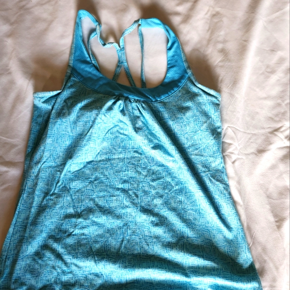 Yoga top with bra shelf
